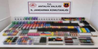 Alanya’da kaçakçılık operasyonu: Yüzlerce ürün ele geçirildi