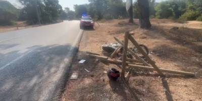 Manavgat'ta motosiklet çitlere çarptı: 2 yaralı
