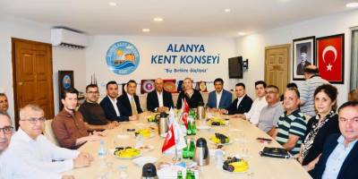 Alanya Kent Konseyi’ne yeni dönem ziyareti