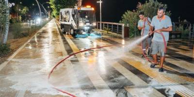 Alanya’da yollar temiz, kent daha ferah