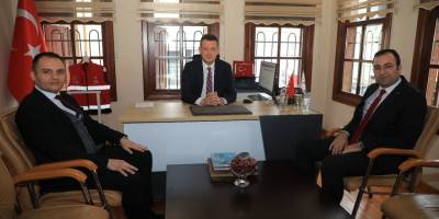 Kaymakam Ürkmezer'den İlçe Göç İdaresi Müdürlüğüne Ziyaret