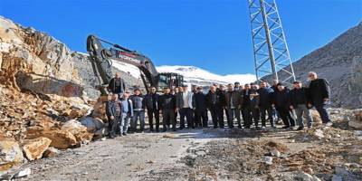 Başkan Özçelik, Yol Çalışmalarını İnceledi