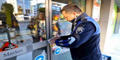 Alanya’da 3 Market Mühürlendi